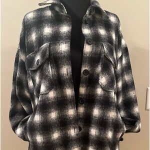 Size M flannel lined coat cropped